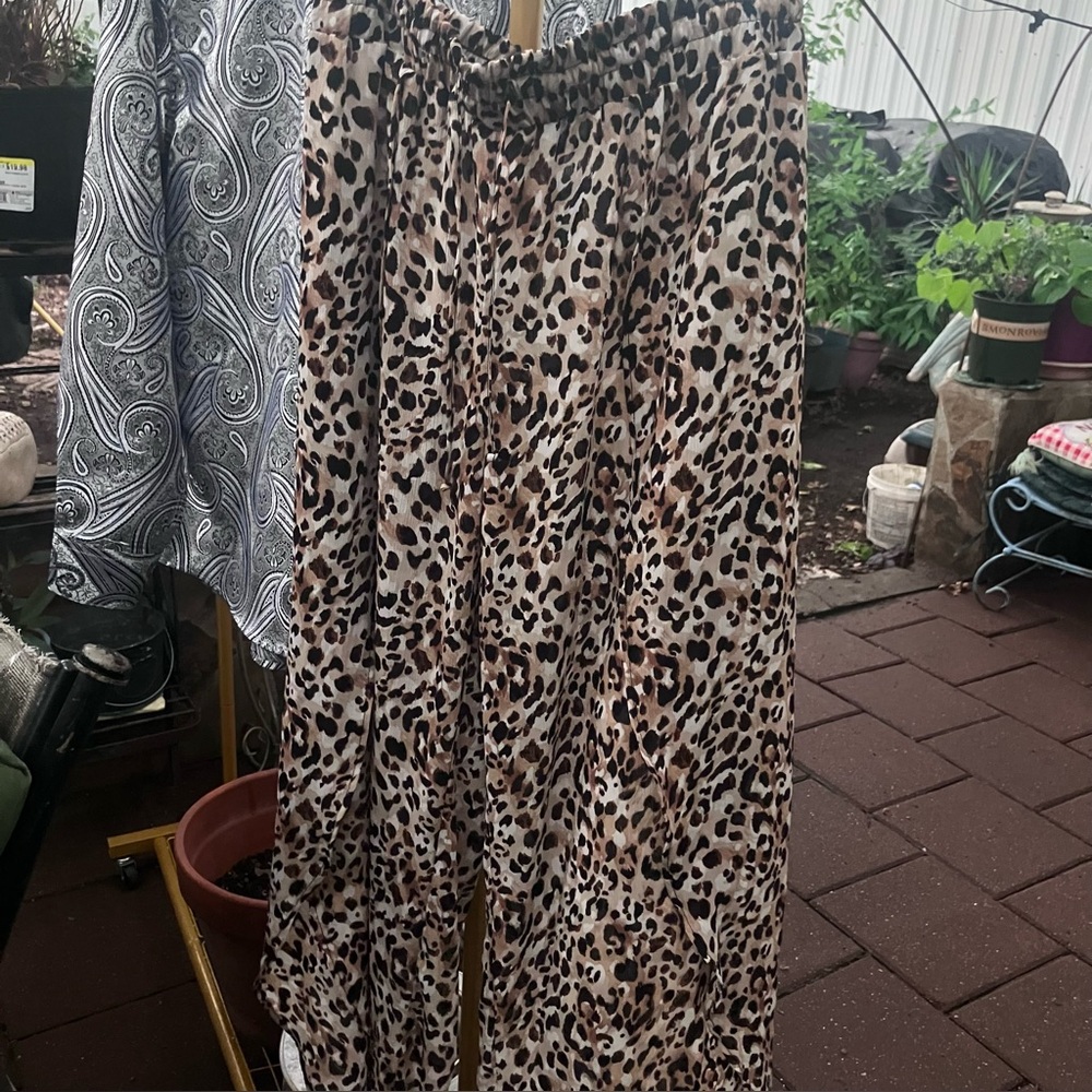 Women's Leopard open wide pants